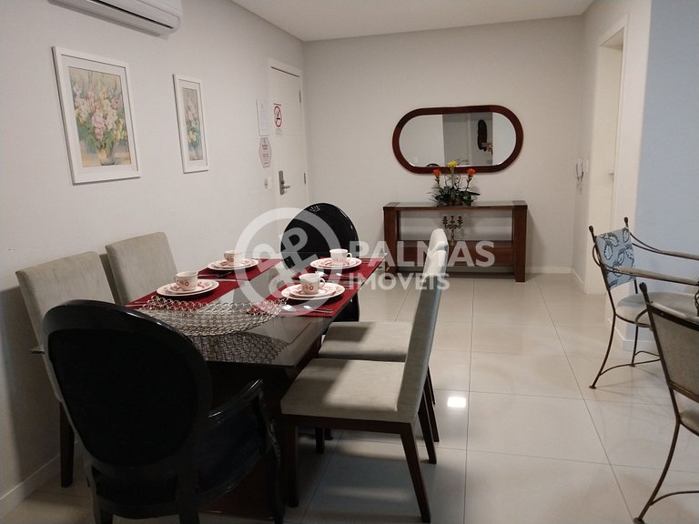 Lindo apartamento de 2 quartos com churrasqueira no centro